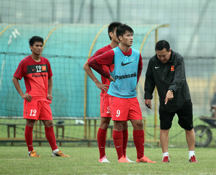 HLV Hoàng Văn Phúc có thể bị sa thải trước thời hạn