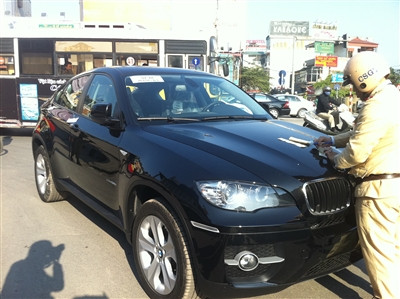 Không được phép lưu hành xe không biển