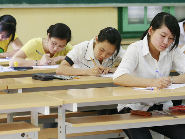 Thí sinh thi đại học Ảnh: Hồng Vĩnh