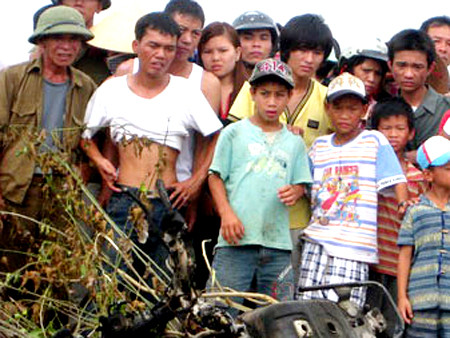 Nạn nhân bị đốt xác cùng xe máy vì... câu trộm chó ?