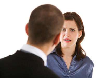 Khi vợ chồng không tin nhau