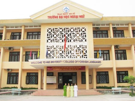 Giảm 50% học phí để thu hút thí sinh học tiếng Nga