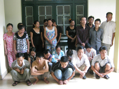 Bắt giữ 23 "con bạc"