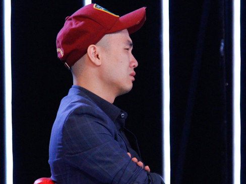 Đỗ Mạnh Cường nức nở vì 'trai đẹp' Next Top bị loại