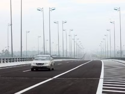 Thu 300 tỷ phí bảo trì đường bộ sau một tháng