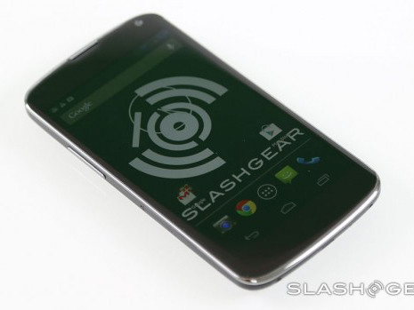 LG Nexus 4 chạy hệ điều hành Android trình làng trong tháng này