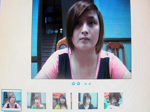 Gái trẻ vướng 'lưới tình'