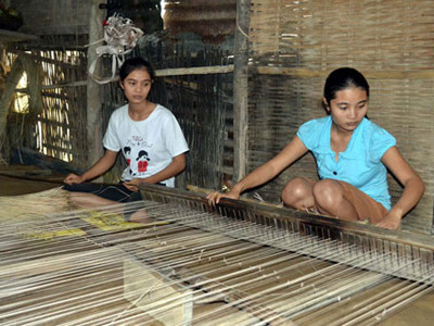 Chuyện về hai nữ sinh viên nghèo bắt cướp