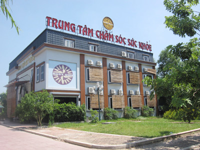 Hàng quán 'bủa vây' khu đô thị Văn Quán