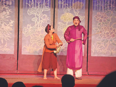 Chiếu chèo sân đình giữa Hà Nội