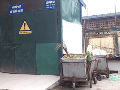 Hà Nội: Phát hiện xác trẻ sơ sinh trong viện phụ sản