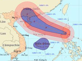 Trưa nay, siêu bão Utor vào biển Đông