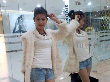 Chuyện đời đẫm nước mắt cô gái chuyển giới xinh đẹp