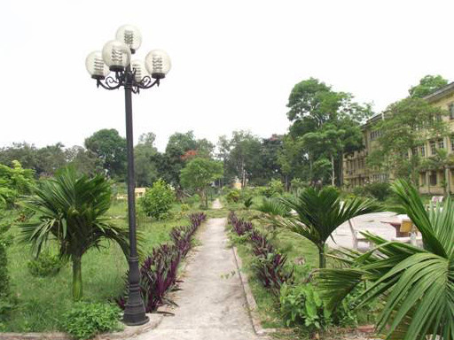 Từ bãi rách thành công viên trường ĐH Nông nghiệp