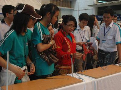 Có nên chọn các ngành 'báo động đỏ'?