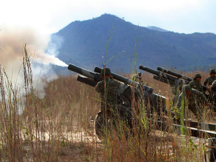 Lính Mỹ và Philippines ‘kề vai sát cánh’