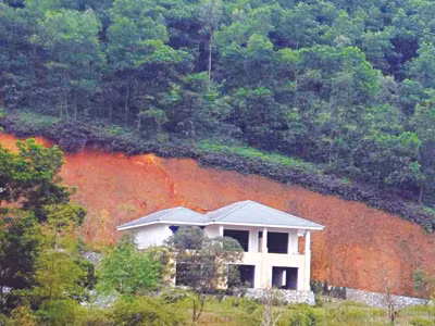 Phá dỡ nếu không hợp quy hoạch