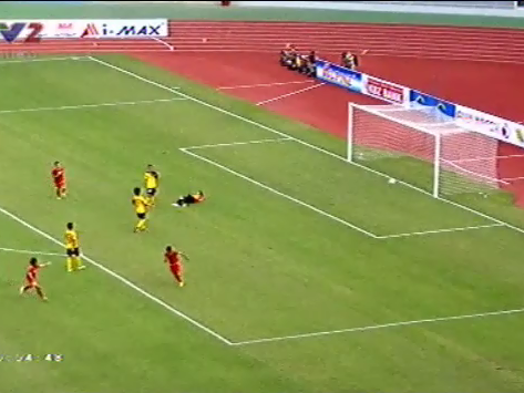 Pha mở tỉ số của Vũ Minh Tuấn vào lưới Brunei