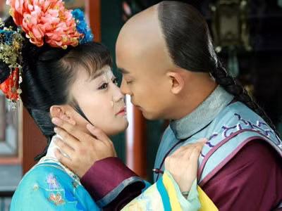 Ngán cảnh hôn trong ‘Tân Hoàn Châu Cách Cách'