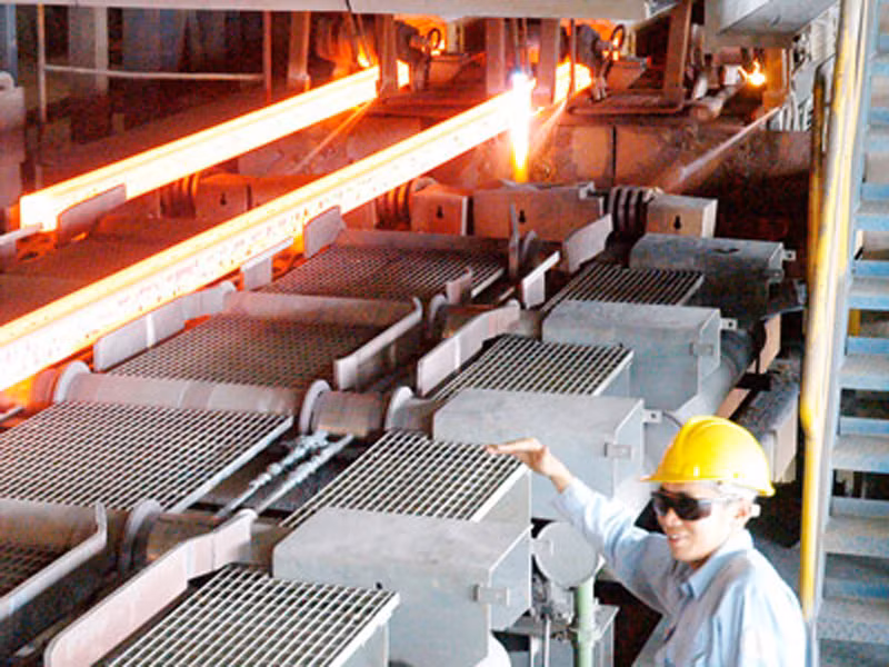 Giá điện riêng cho sản xuất thép, xi măng