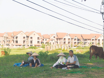 Hàng chục dự án bất động sản… bất động