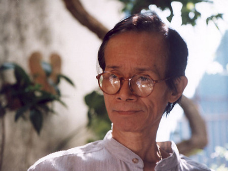 Nhạc Trịnh chỉ như bánh mì lề phố