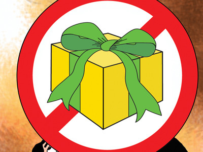 Lãnh đạo nghiêm khắc thì ai dám đưa quà