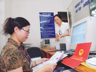 Cấp sổ đỏ qua mạng để giảm phiền hà