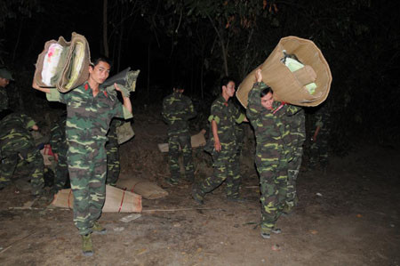 Đêm thứ 2 vẫn tìm kiếm trong vô vọng