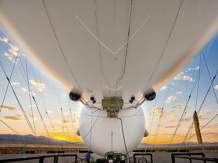 Đánh chặn tên lửa hành trình bằng... 'bong bóng'