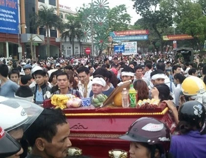 'Nội soi' bản khám nghiệm tử thi vụ án mạng ở Vĩnh Phúc