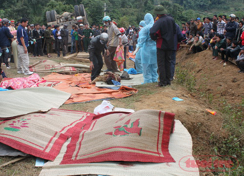 Nhiều nạn nhân trong vụ lật xe là anh em