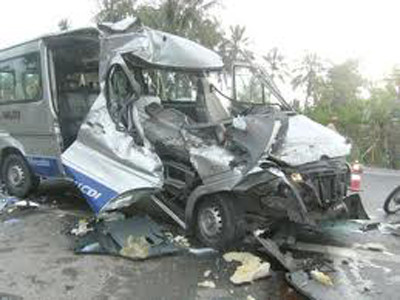 Tai nạn giao thông tăng gấp đôi ngày thường