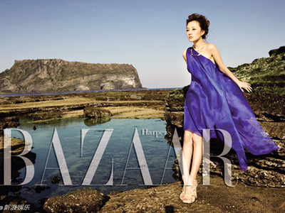 Ngắm vẻ đẹp ngây thơ của Lý Tiểu Lộ trên Harper’s Bazaar