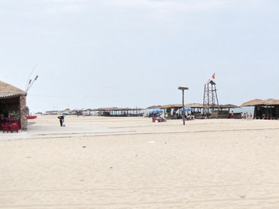 Du lịch biển Huế mùa “chặt chém”