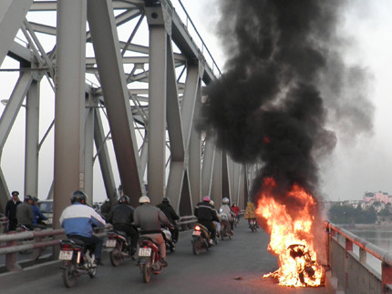 Chịu trách nhiệm