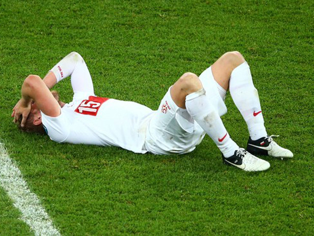 Thua Czech, Ba Lan bị loại từ vòng bảng