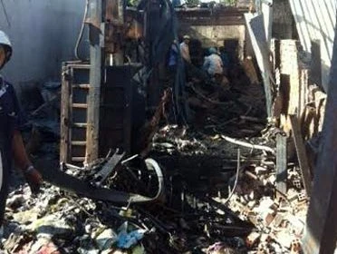 Cả nhà chết thảm sau vụ cháy lúc nửa đêm