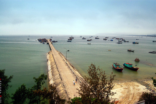 Vinacomin tài trợ 150 tỉ đồng kéo điện ra Cô Tô