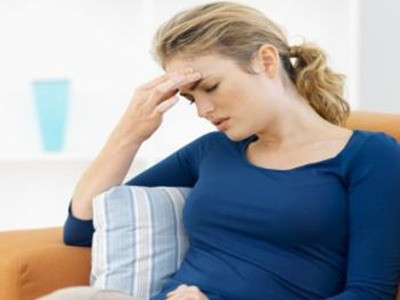 Mẹ sốt khi mang thai, con dễ bị tự kỷ