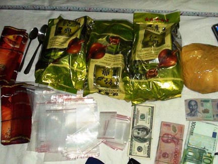 ‘Quý bà’ cầm đầu đường dây ma tuý đá cực lớn