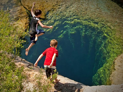 ‘Hố tử thần’ nguy hiểm nhất thế giới