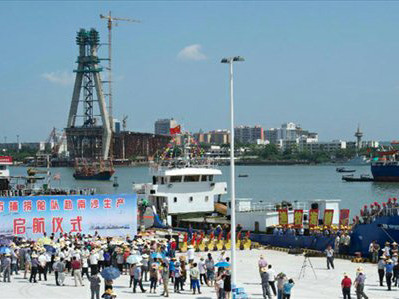 Cận cảnh 32 tàu TQ ngang ngược xâm phạm Trường Sa của Việt Nam