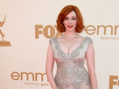 'Quyền lực' của cổ xẻ sâu - phần hai