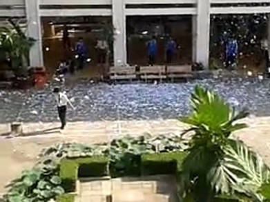 Thực hư clip xé đề cương môn sử