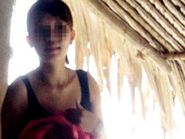 'Nghề' gái ôm di động ở miền Tây