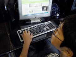 Giết con nhỏ vì nghiện game