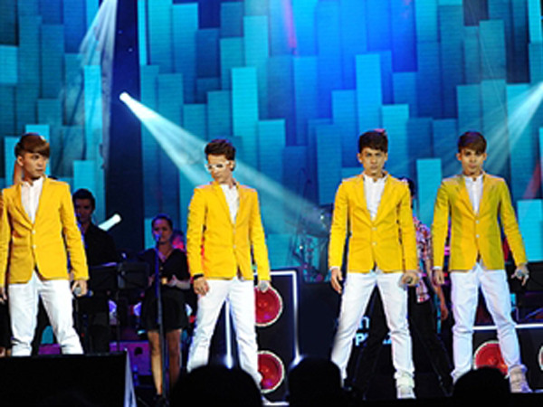 Phú Quang chê các nhóm nhạc trẻ ở Bài hát yêu thích