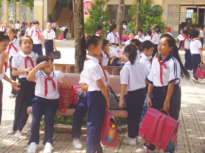 Không quản được dạy, học thêm thì cấm!