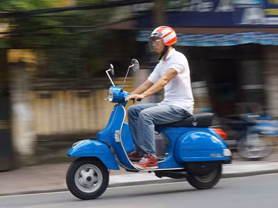 Vespa PX 125 2011: Có nên mua?